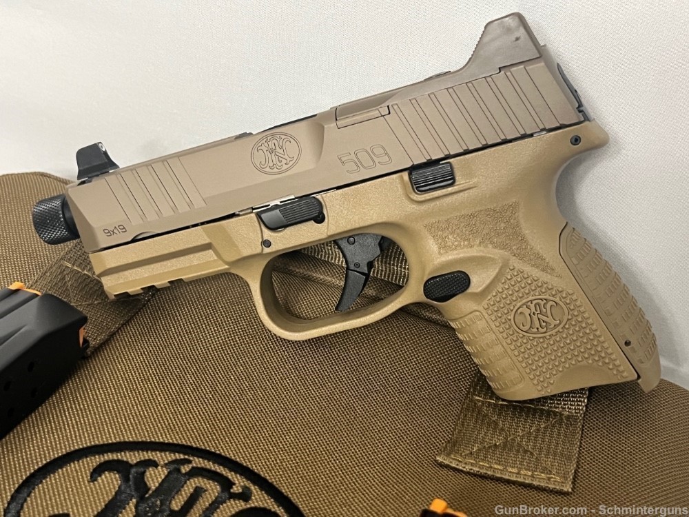 FN 509C COMPACT TACTICAL  9MM FDE 24+1 NS TB 9mm-img-1