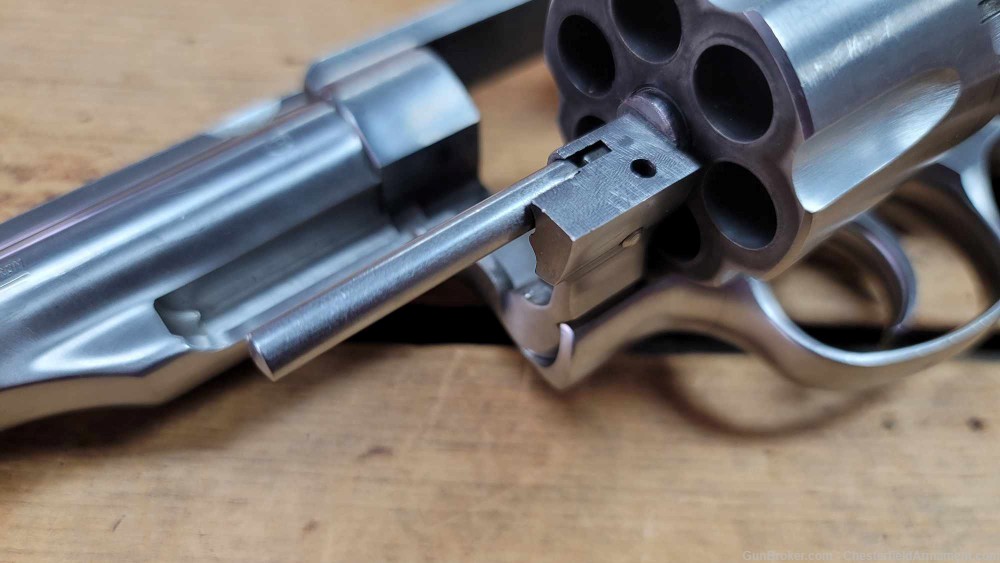 Ruger Redhawk 44 Magnum double action revolver 1985 mfg.-img-11