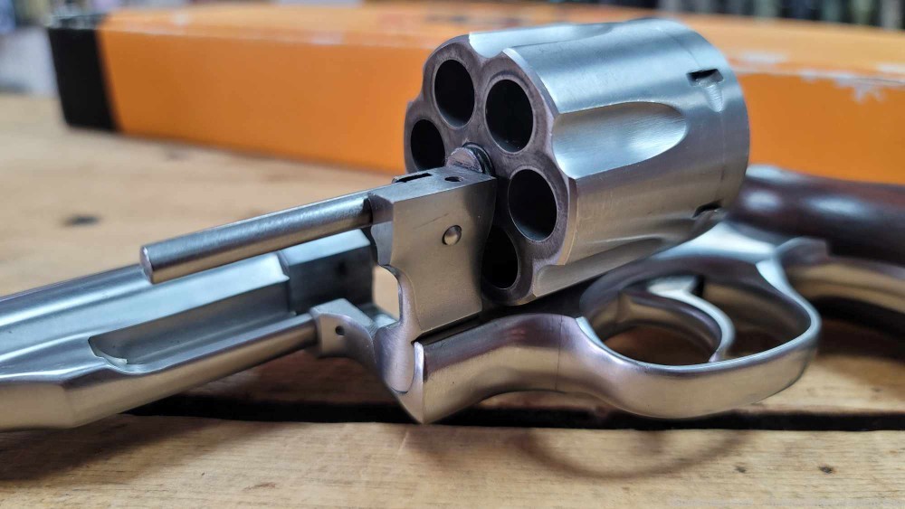 Ruger Redhawk 44 Magnum double action revolver 1985 mfg.-img-12
