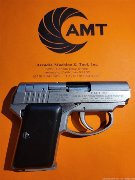 AMT/iAi/OMC Small Frame Backup grips smooth black (22LR, .380, 9mm Kurz) - -img-5