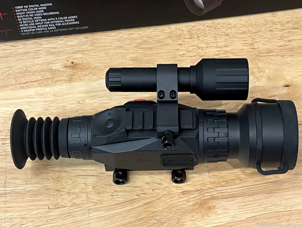 SightMark Wraith HD Day/Night Vision 4-32x50  USED SHIPS FAST -img-2