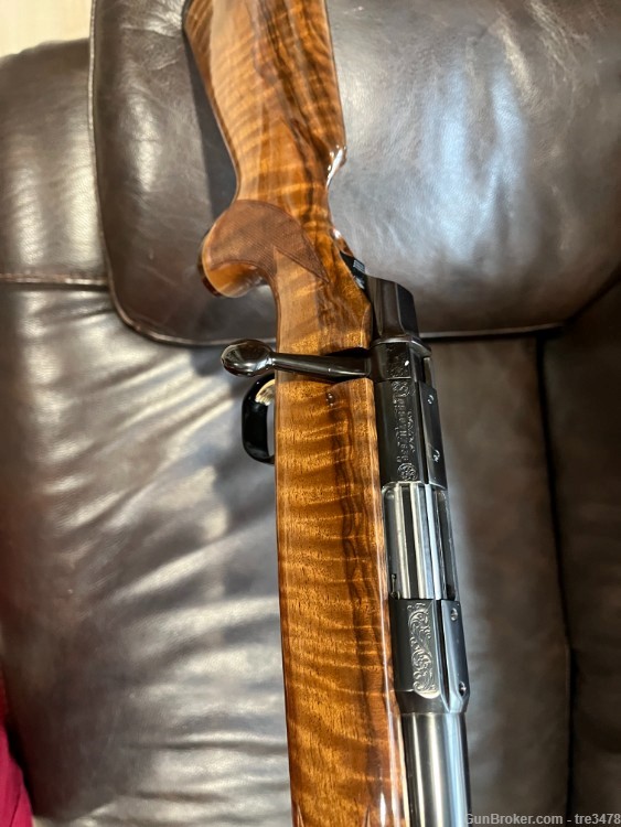 browning Abolt A-bolt walnut gold medallion tiger .22 long rifle 22-img-5
