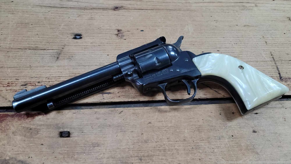 Ruger Single six revolver single action .22LR pearl grips extra cyl. 22mag-img-1