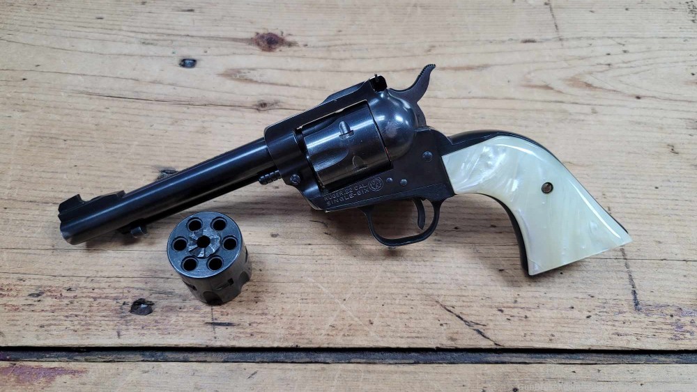 Ruger Single six revolver single action .22LR pearl grips extra cyl. 22mag-img-0