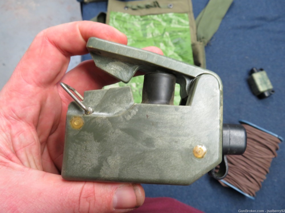US MILITARY M33 PRACTICE CLAYMORE ANTIPERSONNEL TRAINING MINE -DATED 1990-E-img-16