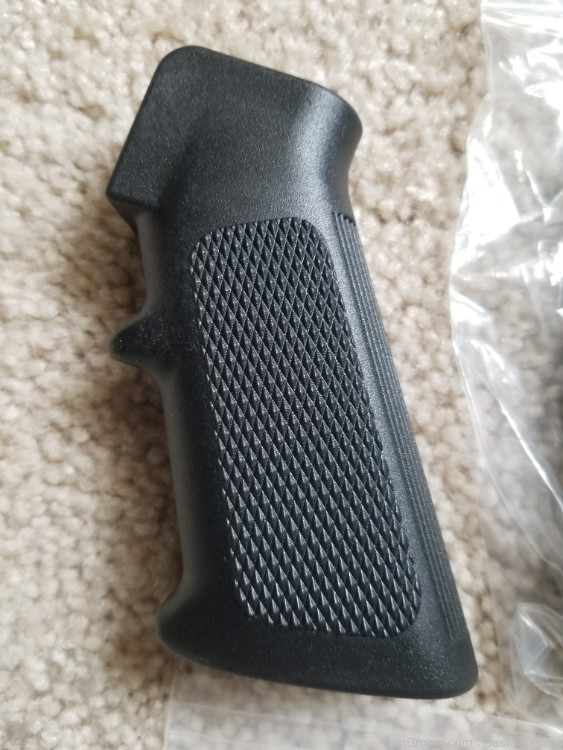AR-15 Rifle Pistol Grip with Molded Finger Grooves, New, Black in color-img-3