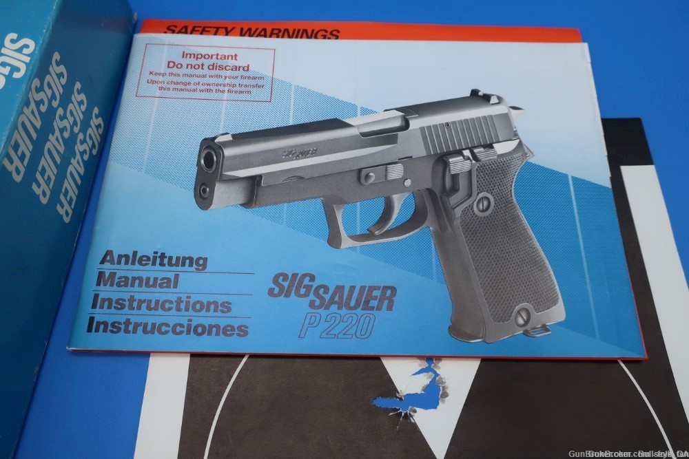 Sig Sauer P220 WEST GERMAN "JE" 1984 RARE European Model *MINT*-img-30