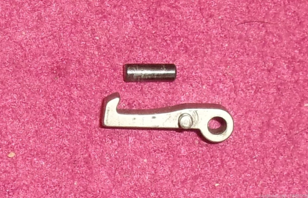 NEF R73 32 H&R MAGNUM LIFTER & PIN ASSEMBLY-img-0