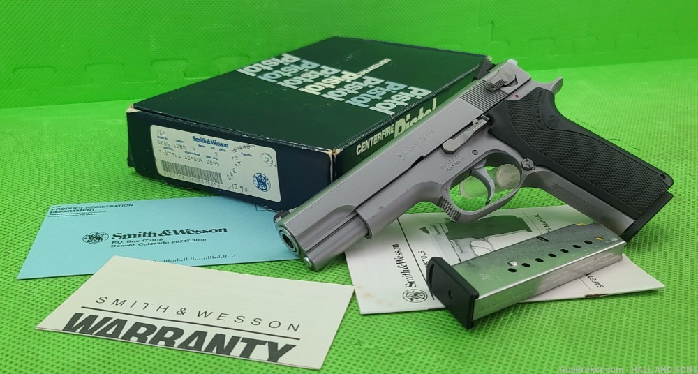 RARE Smith & Wesson 1006 * 10MM * STAINLESS TDA BORN 1990 DISCONTINUED-img-35