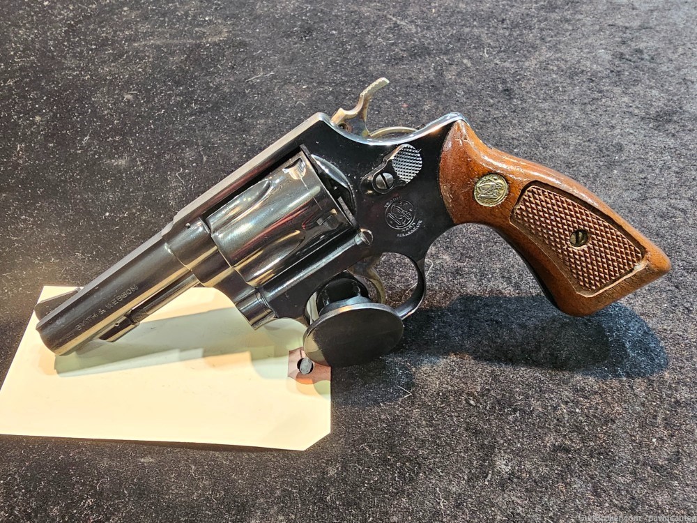 Smith & Wesson 36-1-img-1