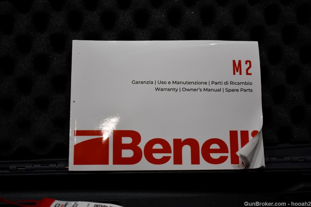 Nice Benelli M2 Field Semi Auto Shotgun 3" 12 G 28" VR W Case-img-54