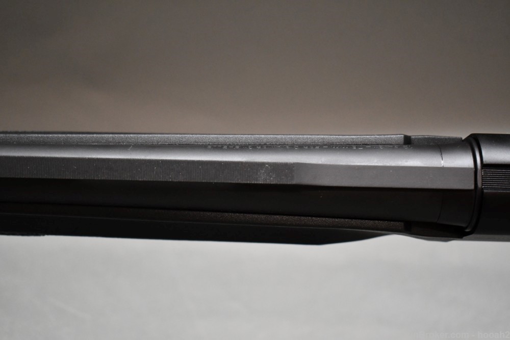 Nice Benelli M2 Field Semi Auto Shotgun 3" 12 G 28" VR W Case-img-19