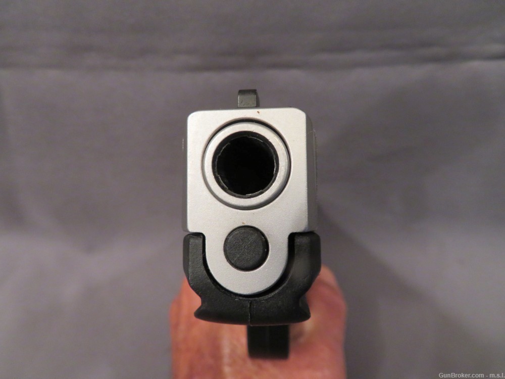 Smith & Wesson SD40 VE .40 S&W-img-13