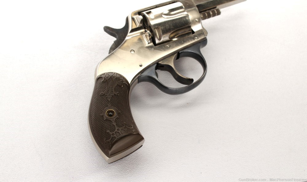 Harrington & Richardson The American Double Action Revolver .32 S&W-img-3