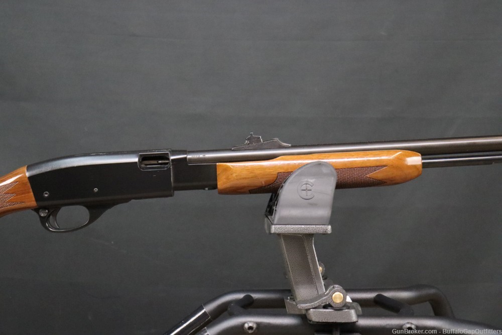 Remington 572 Fieldmaster .22 LR Pump Action Rifle-img-2