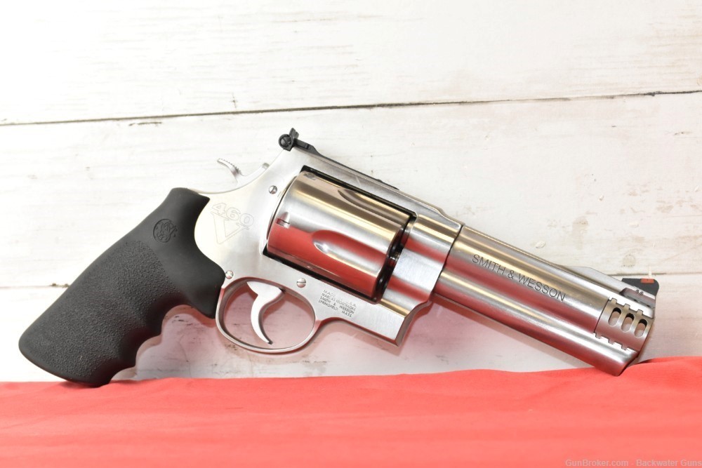 FACTORY NEW SMITH & WESSON MODEL 460XVR 460 S&W MAGNUM REVOLVER NO RESERVE!-img-1