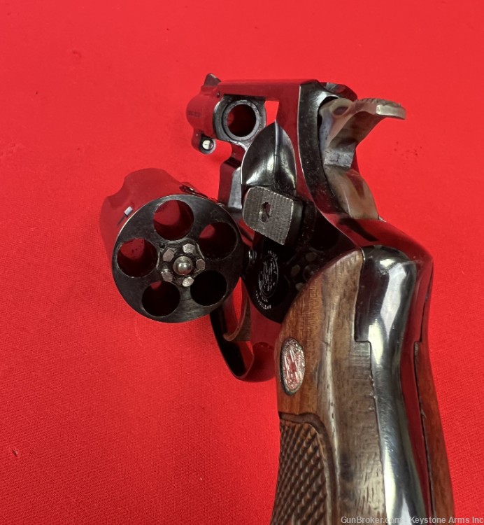 1960's Smith & Wesson 36, NO DASH, .38spl 2" Revolver-img-9