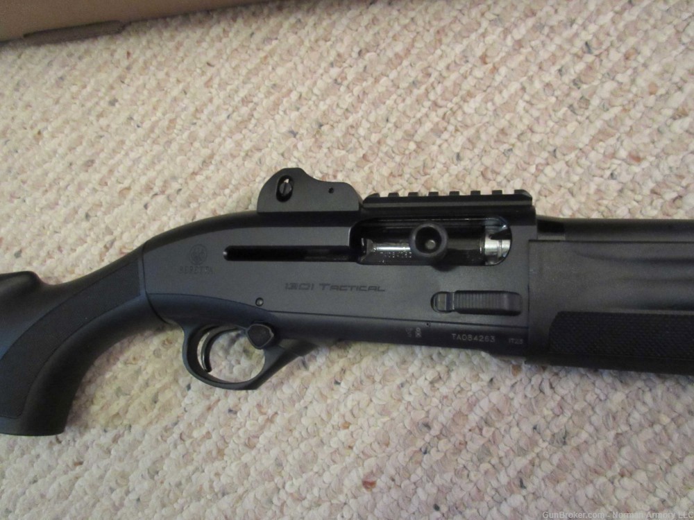 Beretta 1301 Tactical LE shotgun 12ga 18.5" 7+1 Ghost Rings sights NEW-img-2
