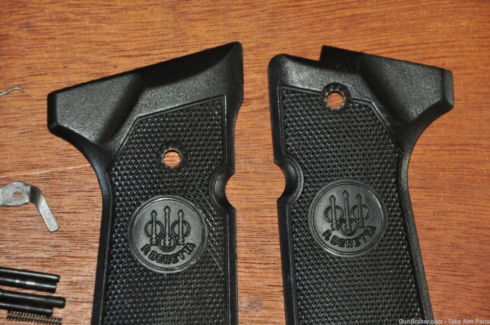 Beretta M9 9mm Grips Trigger Hammer & Parts Lot-img-8
