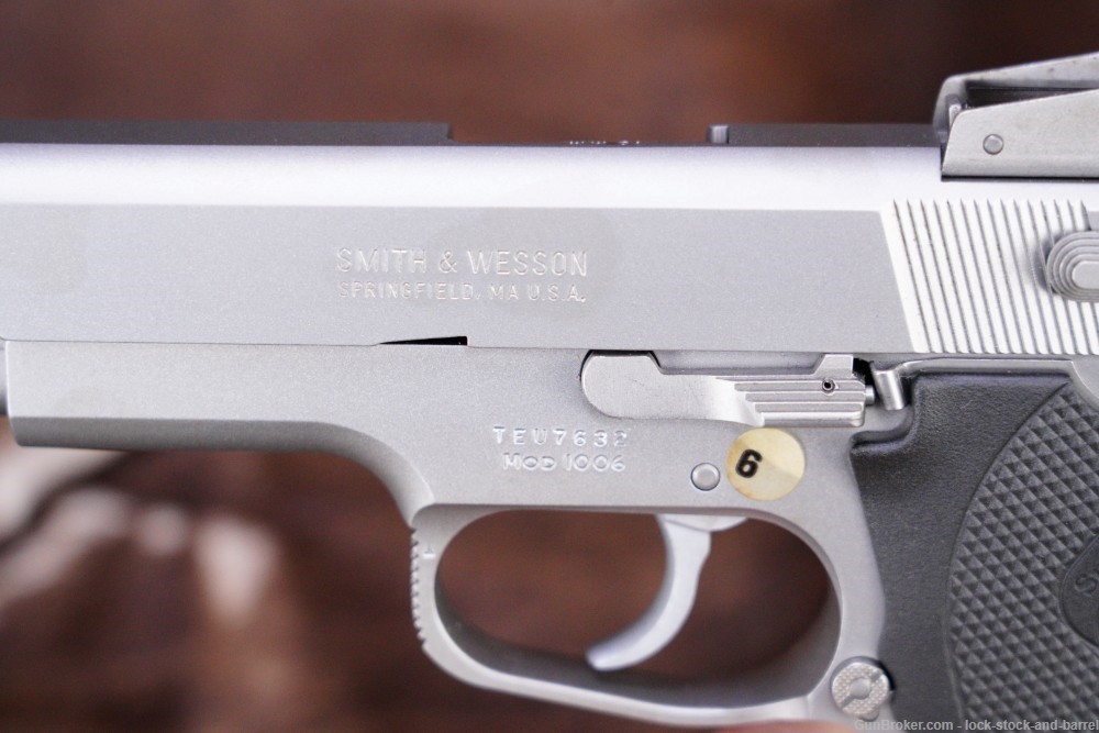 Smith & Wesson S&W Model 1006 104800 10mm 5" DA/SA Semi-Automatic Pistol-img-13