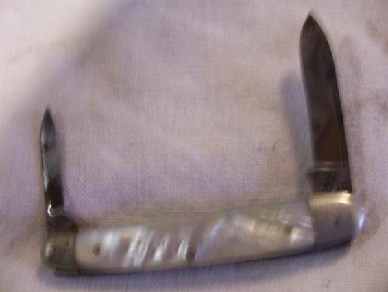 W. R. Case Pocket Knife w/Mother of Pearl-img-0