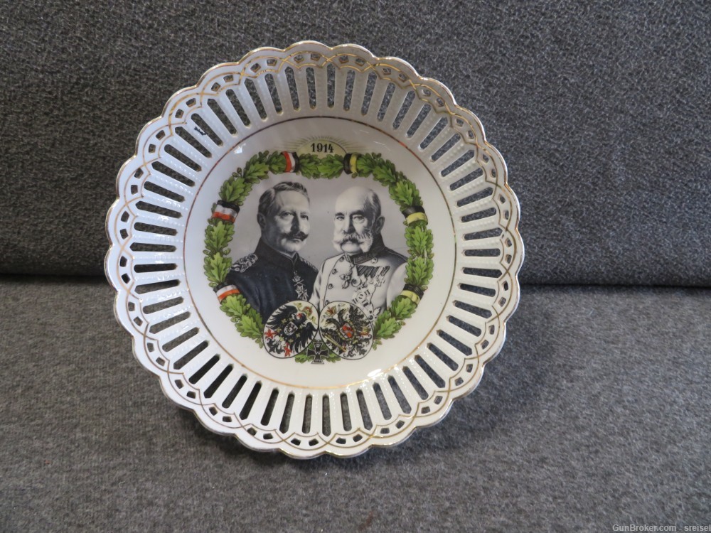 WWI IMPERIAL GERMAN PORCELAIN FRUIT BOWL WITH KAISER WILHELM-img-0