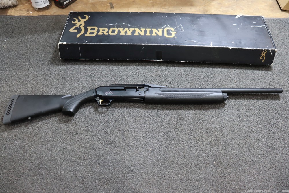 Browning Silver Stalker Semi Auto 12 Gauge Magnum Shotgun (SN#113MN05192)-img-0