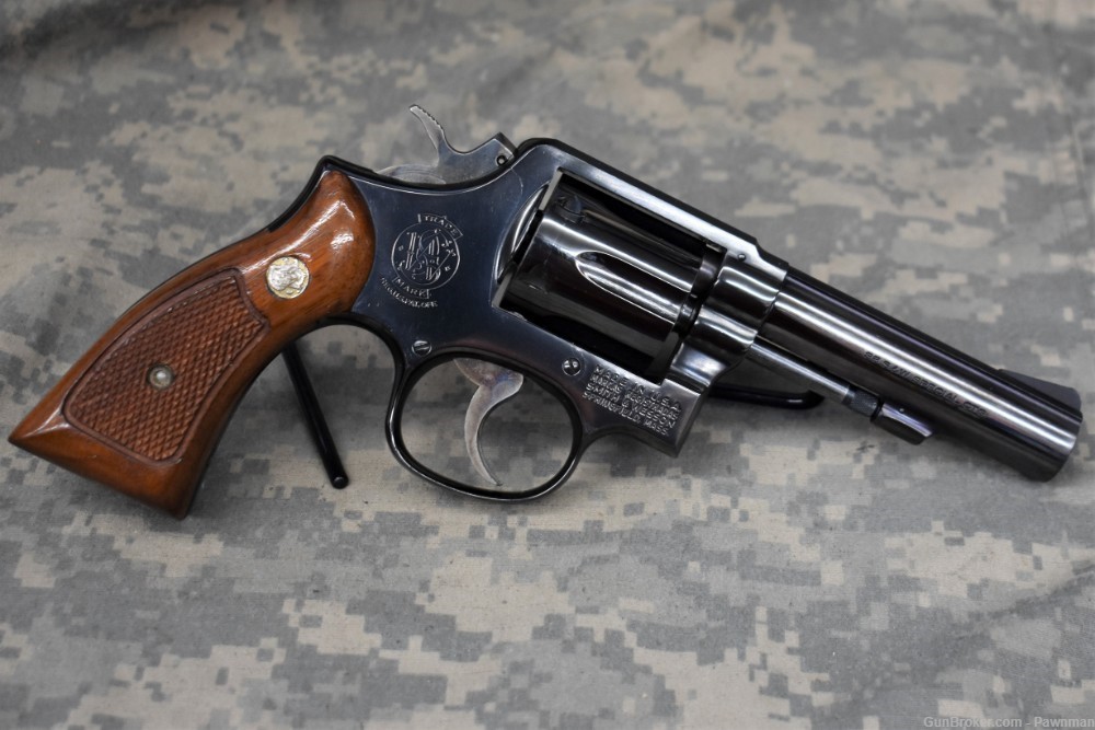 S&W 10-8 in 38 Spl made 1979-img-1