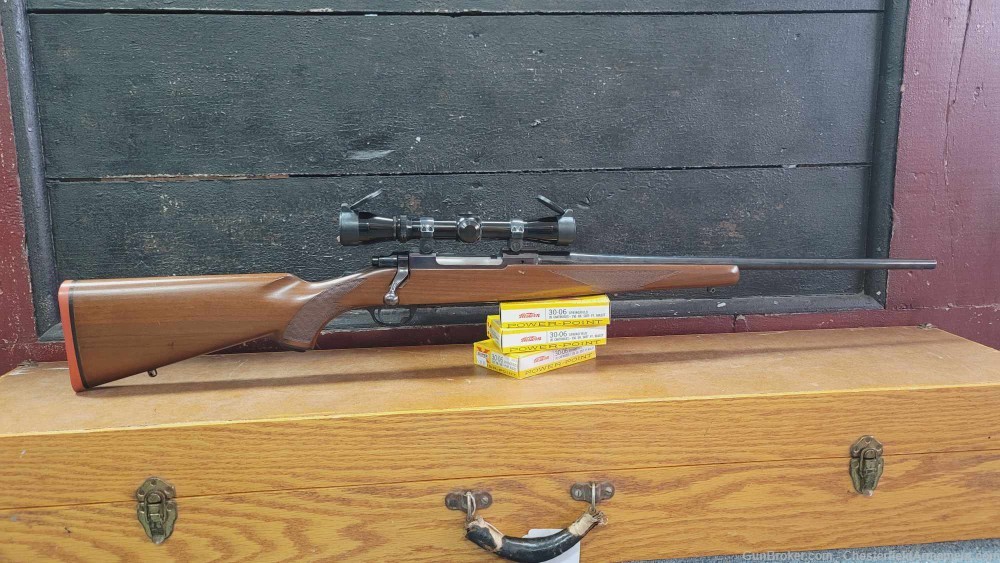 Ruger M77 30.06 bolt action rifle Leupold scope-img-0
