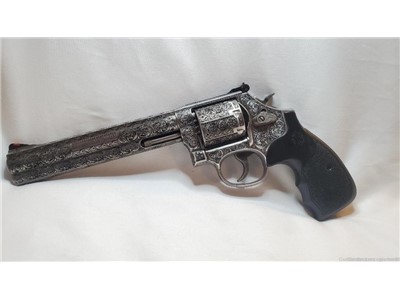 Ultra Rare Collectible Fully engraved S&W Smith & Wesson 686 PLUS 7" 357Mag