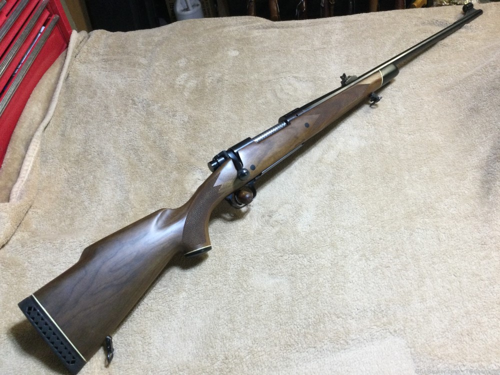 WINCHESTER MODEL 70 MAGNUM BOLT RIFLE in .338 WIN mag Cal.-img-0