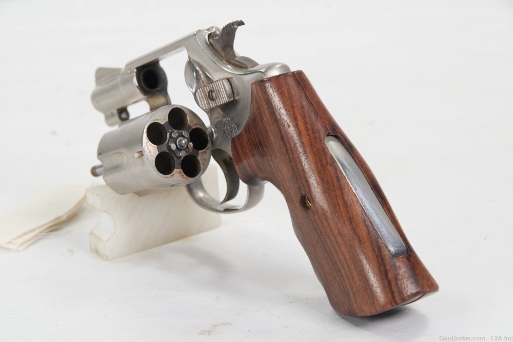 Smith and Wesson 37 Airweight .38spl Chiefs Special, Flat Latch, S&W 36-img-6