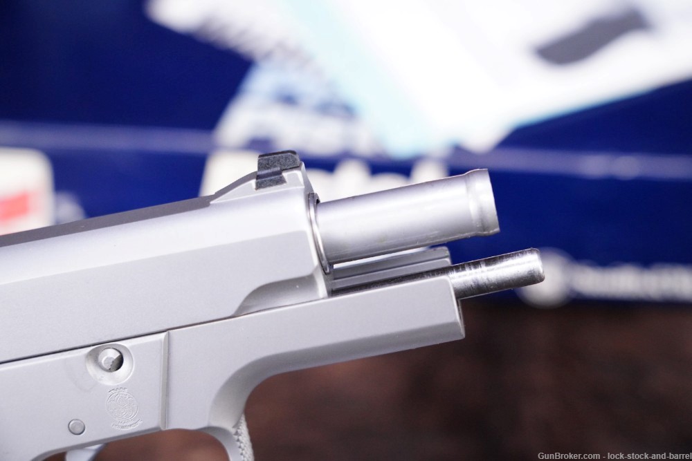 Smith & Wesson Model 4006 104400 .40 S&W 4.25" Semi-Automatic Pistol -img-13