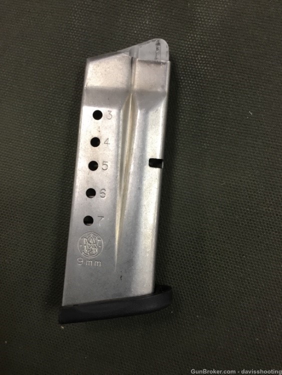 Smith and Wesson Shield 9mm Magazine -img-1