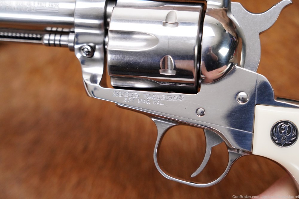 Ruger Vaquero Model 00581 .357 MAG .38 SPL 4 1/2” SA Revolver & Box 1997-img-9