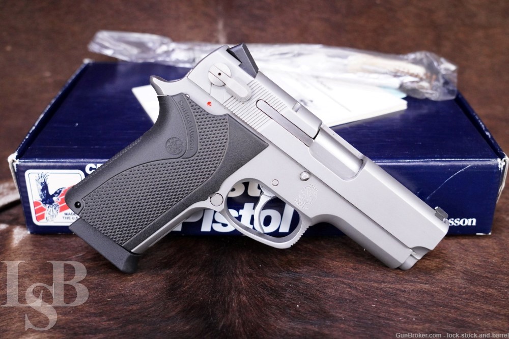 Smith & Wesson S&W Model 4516-1 103729 .45 ACP 3.5" Semi-Automatic Pistol-img-0