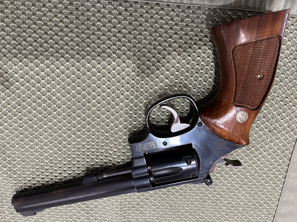 Classic Smith & Wesson Model 17-5 with box-img-6