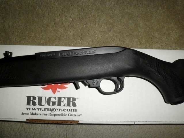 RUGER  10/22 RPF  NEW UNFIRED WITH FACTORY BOX LOOK-img-5