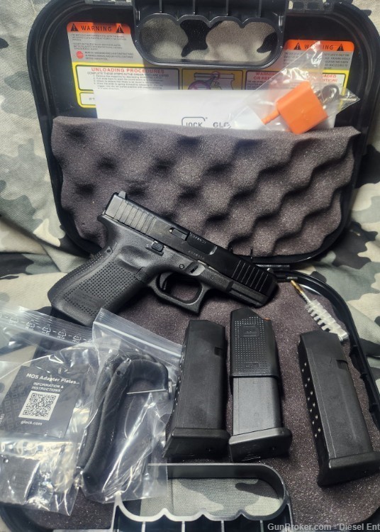 Glock 19M Gen 5 MOS 9MM FBI/Police Model *Optic Ready* 3 mags G19M NEW-img-0