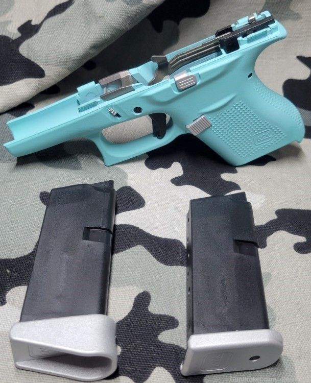Glock G43 Complete OEM Lower Robins Egg Blue 2 Mags New-img-1