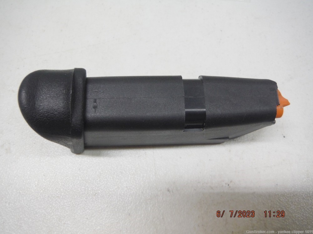 Glock 26 Gen5 9mm 10Rd Magazine with Pearce finger rest New Factory-img-1
