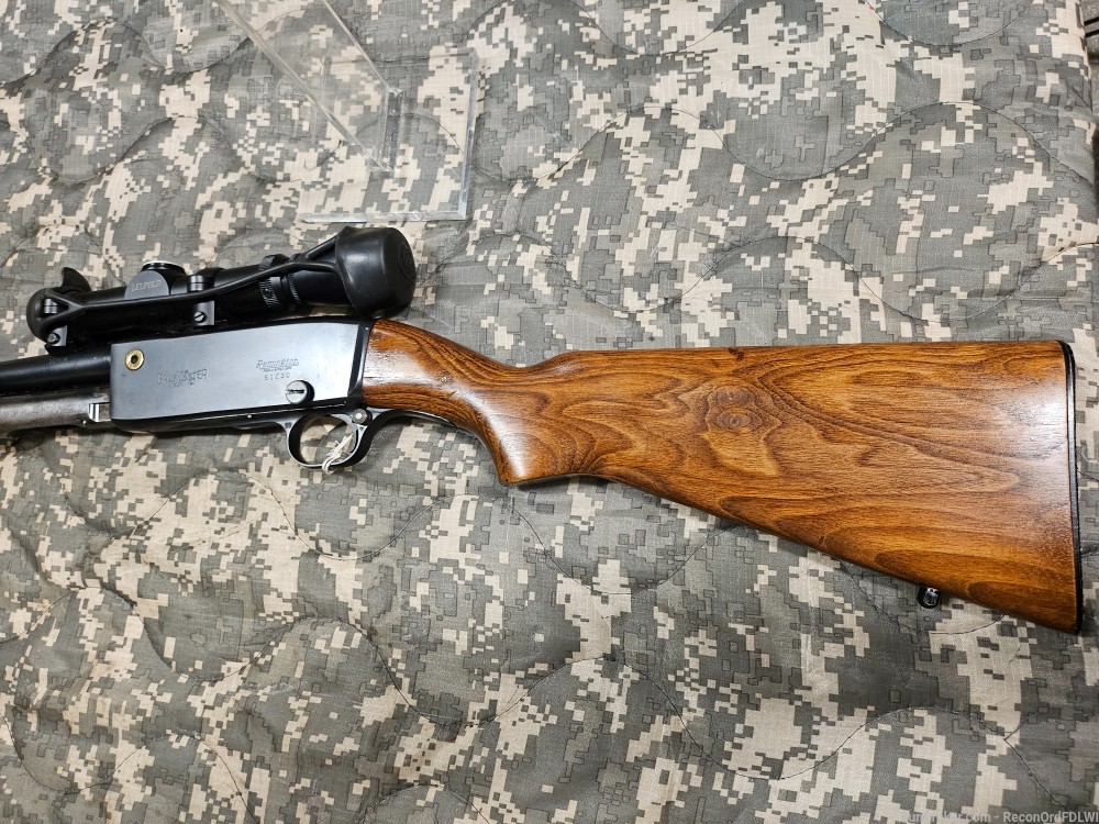 Remington Model 141 .35 Remington Pump Rifle w/ Leupold Scope! -img-2
