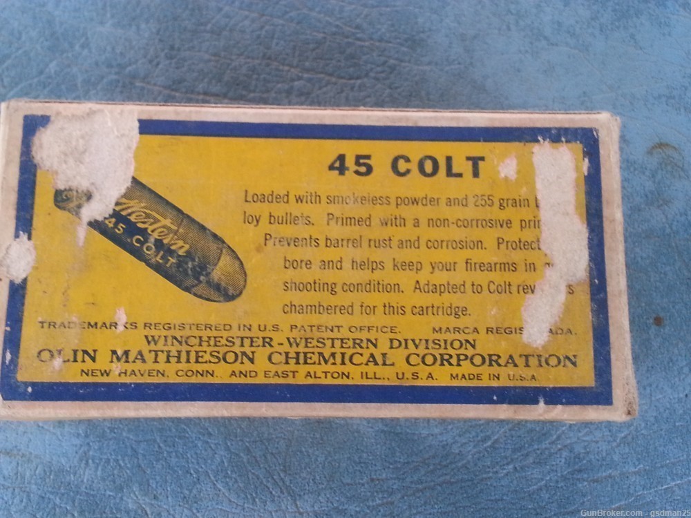 Collectable Winchester-Western 45 Colt Antique box of 50-img-3