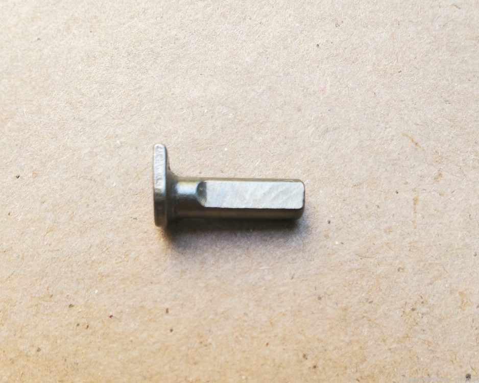 Russian SKS extractor pin NOS-img-1