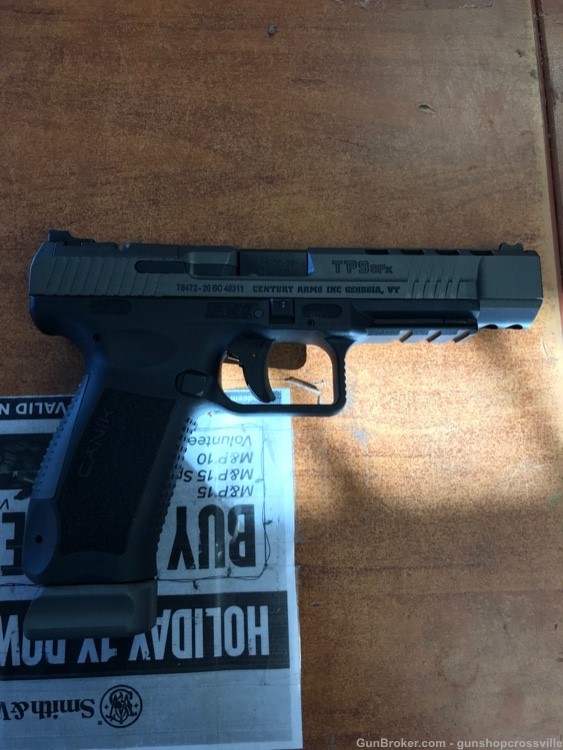 Used Canik TP9SFX with Case and extra Magazine-img-0