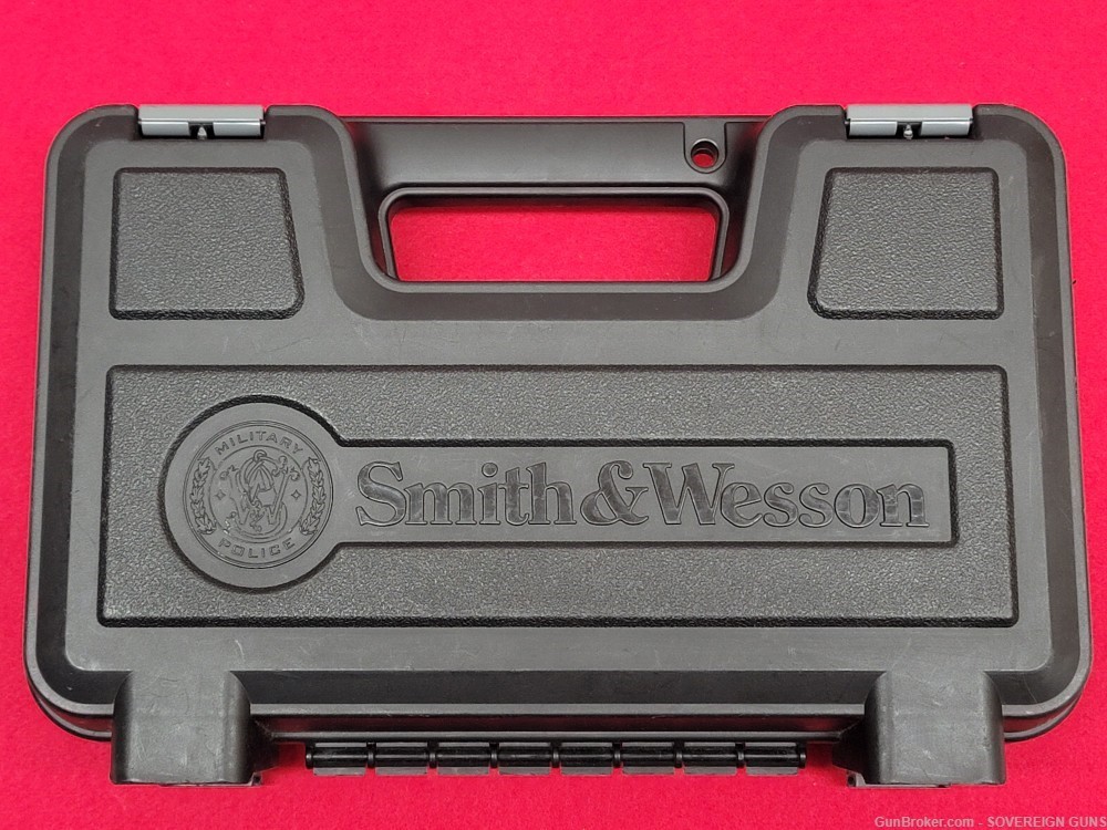 Smith & Wesson M&P 40 Hard Case with Back Straps (EMPTY) USED-img-0