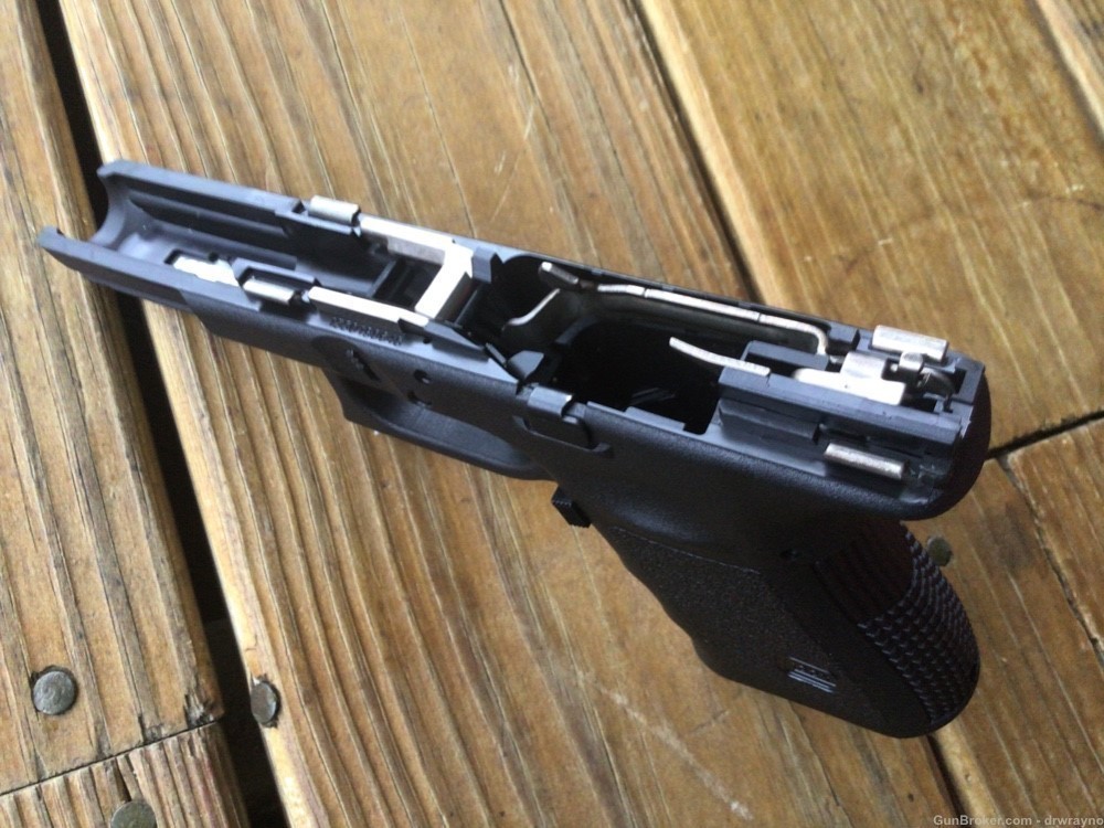 Glock 19 Gen 3 Complete Lower Receiver Frame 9mm-img-2