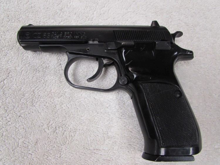 CZ 83 380 auto 9mm Browning Made in Czech Republic-img-1