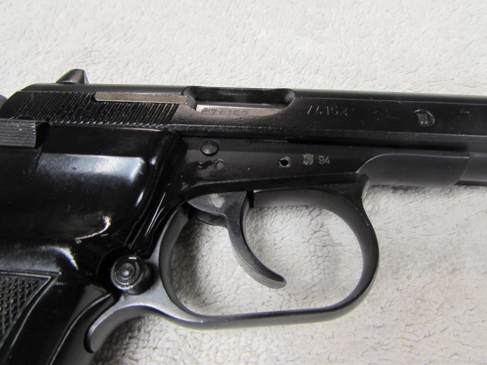 CZ 83 380 auto 9mm Browning Made in Czech Republic-img-18