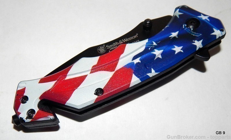 Smith & Wesson America Folding Knife 1134759-img-0